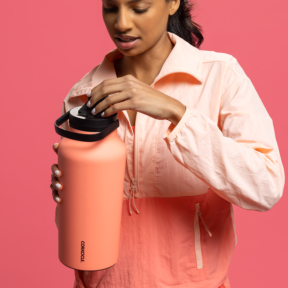 series-a-sport-jug-l5 968dacb42298--05.png