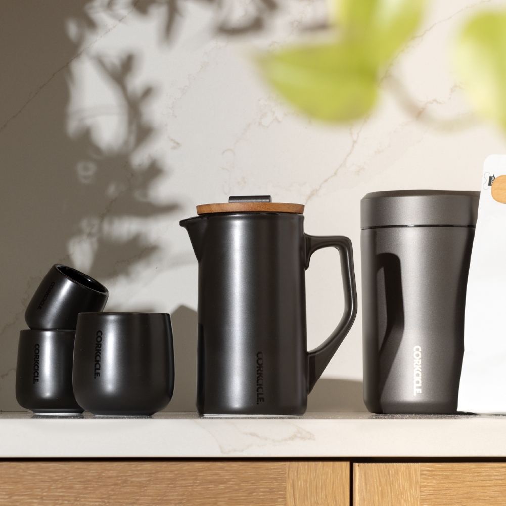 ceramic-french-press-d4 FP_Lifestyle2.png