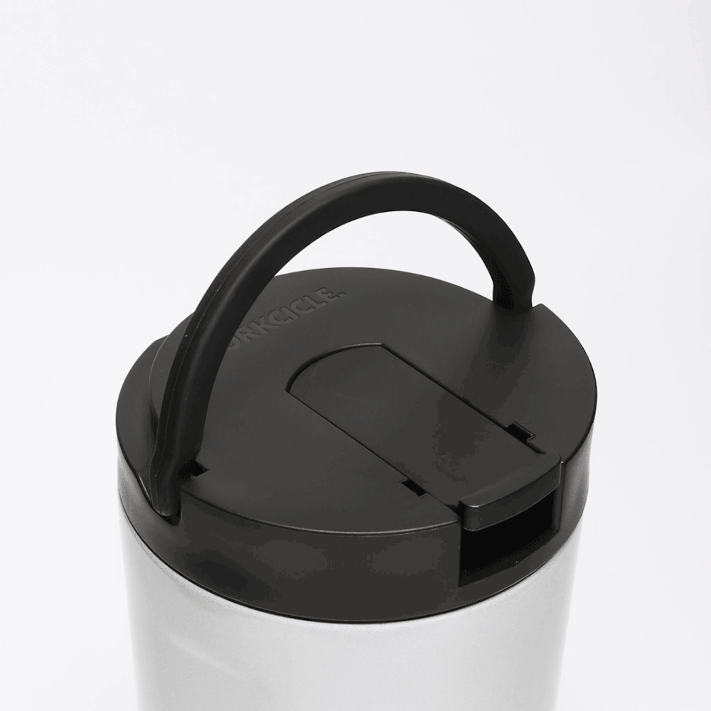disney-kids-cup-p2 Kids_Cup_28_0906b7b6-4acf-4cb6-8c0d-d15f57c40b85.gif